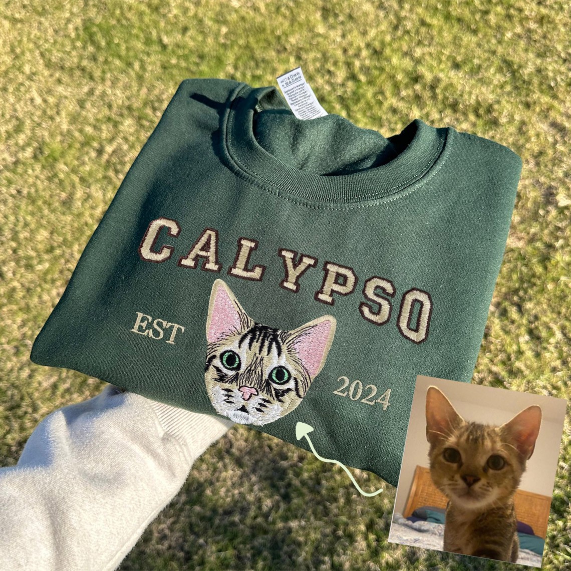 Personalized Cat Face Embroidered Sweatshirt Varsity Style For Pet Lover Gifts