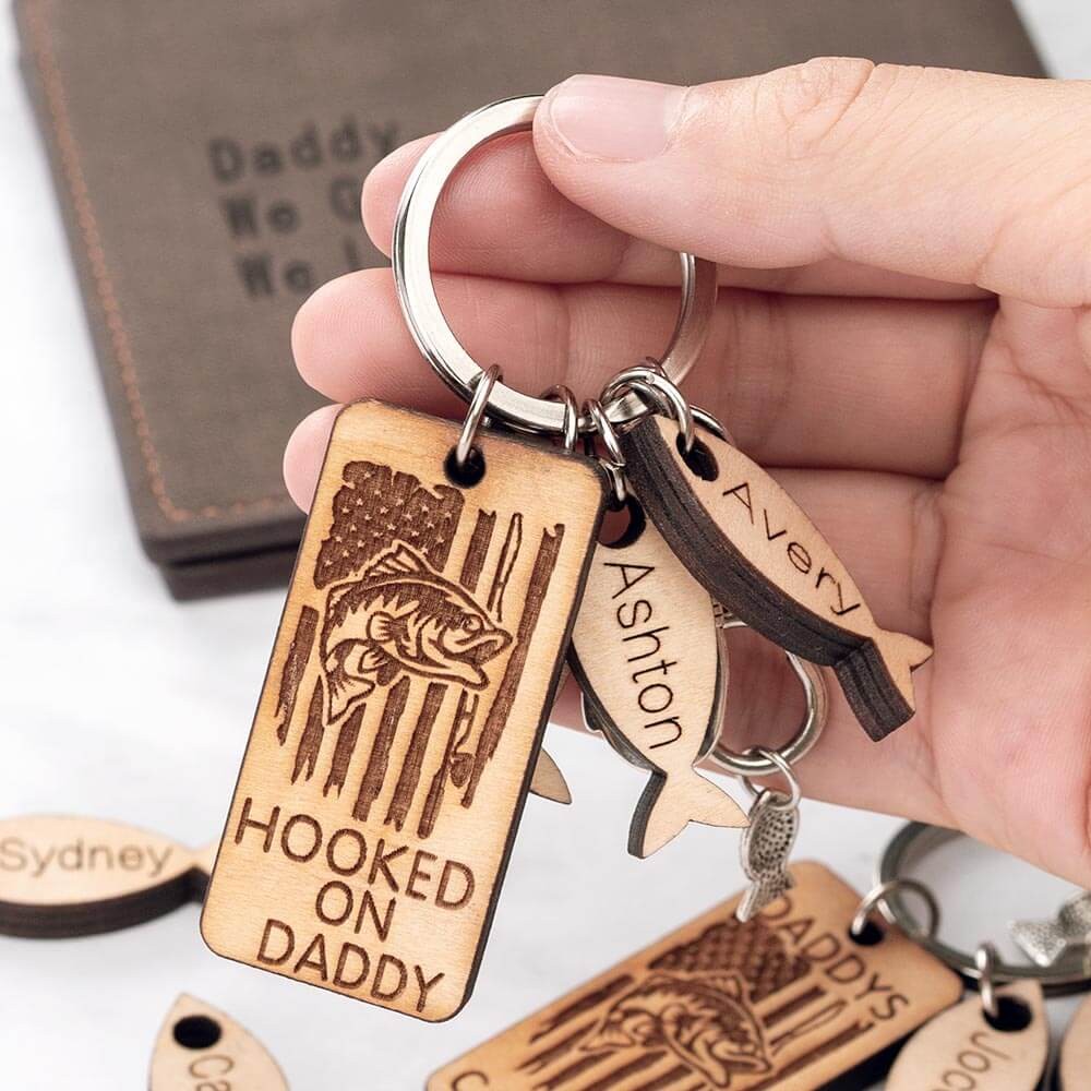 Father's Day Personalized 1-15 Kids Name Fishing Keychain Hooked On Daddy