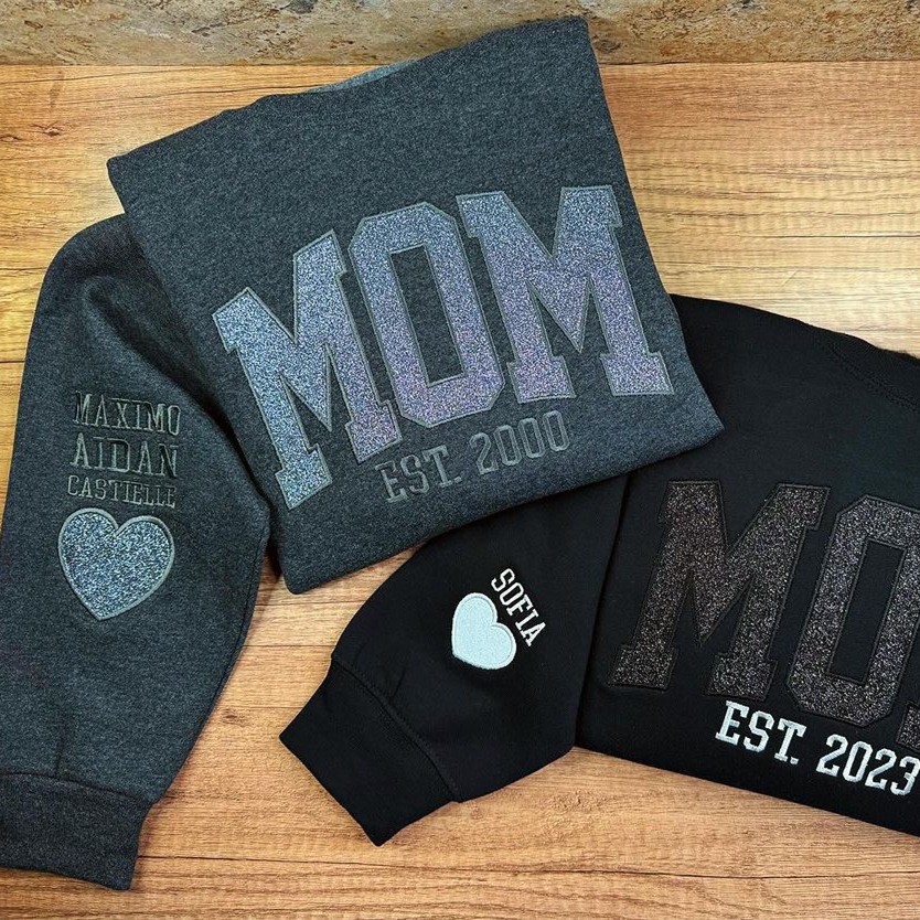 Custom Embroidered Glitter Mama Sweatshirt with Kids Names on Sleeve For New Mum Mother's Day Gift