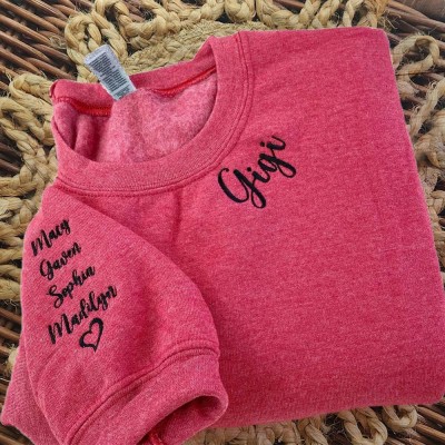 Custom Embroidered Gigi Sweatshirt With Kids Name On Sleeve For Mom Grandma Christmas Gift