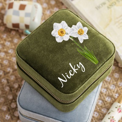 Personalized Birth Flower Jewelry Travel Box Bridesmaid Gift Case With Name
