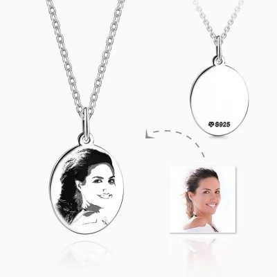 Engraved Oval Shadow Carving Photo Necklace