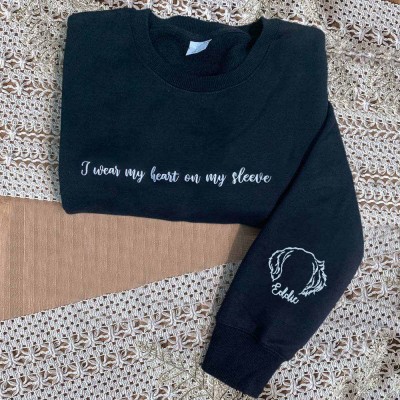 Custom I Wear My Heart On My Sleeve Embroidered Dog and Cat Ear Outline Crewneck For Pet Lover