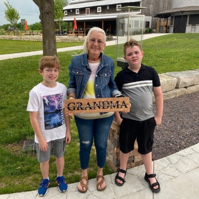 Custom Mom Wood Sign With Name Engraving For Grandma Birthday Mother's Day