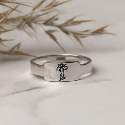 Personalised Family Birth Flower Month Ring Gift For Her