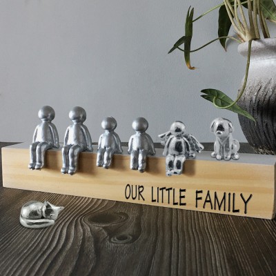 Personalized Sculpture Figurines Anniversary Christmas Gift Our Little Family